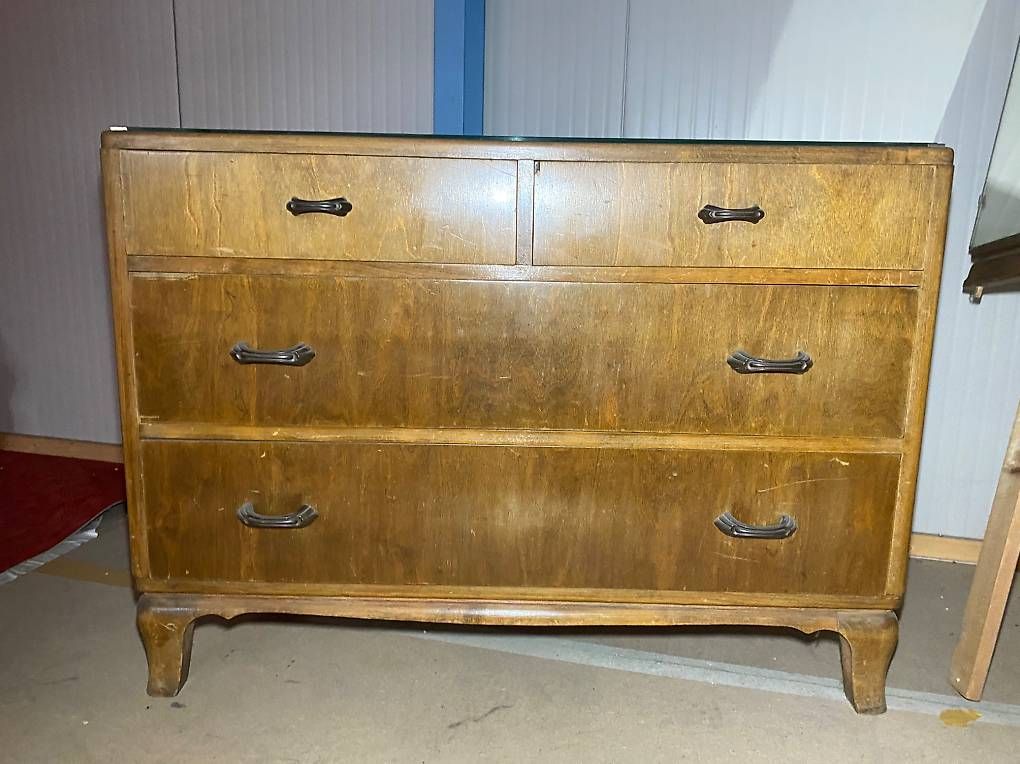 Kommoden: Ancienne Commode en bois avec miroir – Gebraucht aus Chamoson von a_laroyale 1