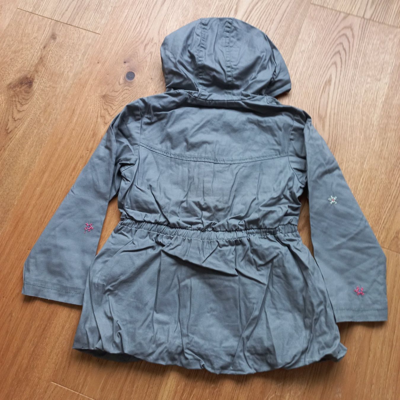 Giacche & Cappotti: Übergangsjacke, Regenjacke gr.110 – Usato da Bachenbülach venduto da enigmatic 2