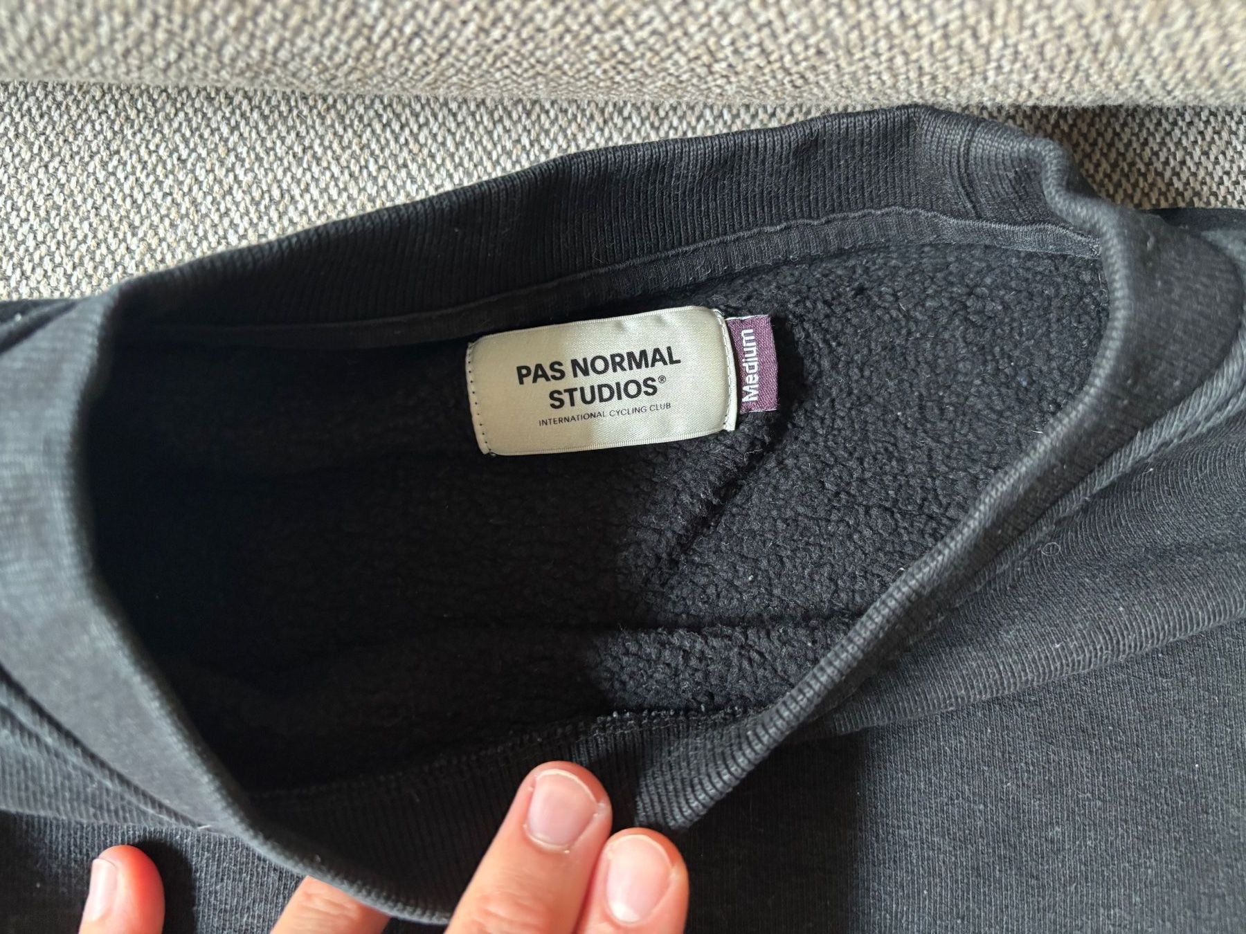 Pullover & Sweatshirts: PNS Pas Normal Studio Sweatshirt – Neu (gemäss Beschreibung) aus Dübendorf von jpr_scw7 2