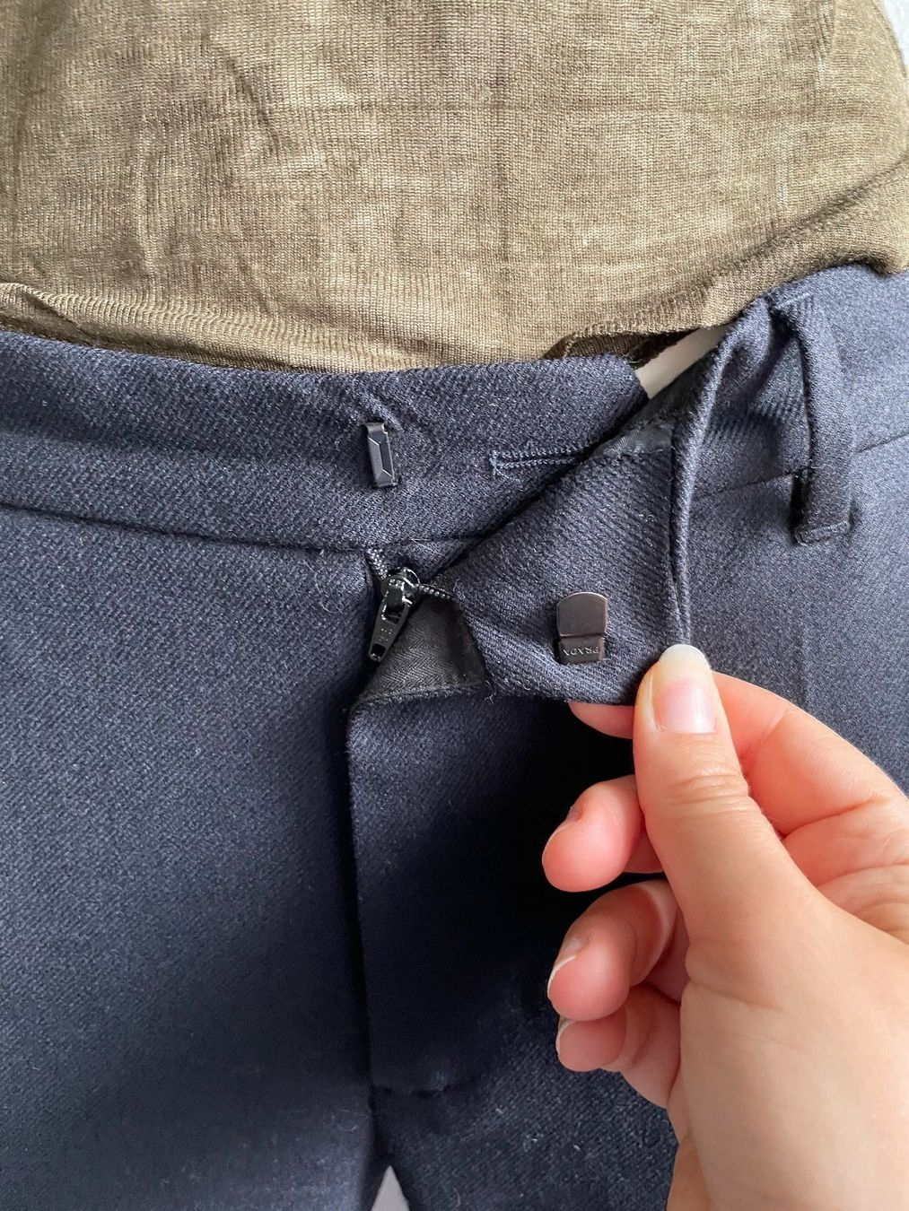 Prada Pantaloni: Prada Hose – Nuovo (secondo la descrizione) da Winterthur venduto da 19.19 5