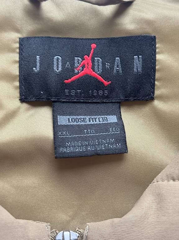 Jacken: NIKE JORDAN HERBSTWESTR – Gebraucht aus Basel von rah_c68w 2