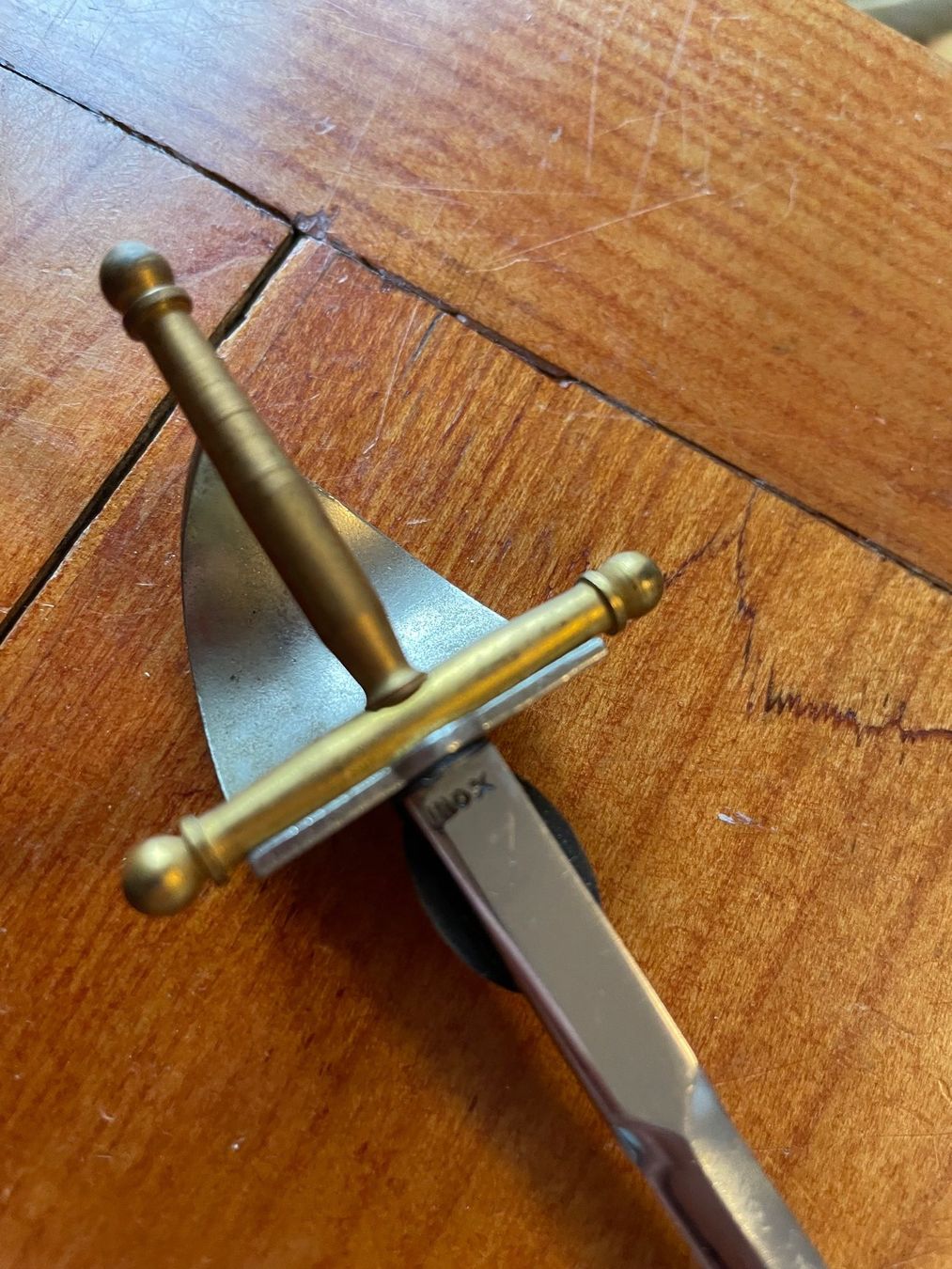 Altro materiale per ufficio: Coupe papier, ouvre lettres vintage, épée, inox – Usato da Lausanne venduto da Elpi2014 5