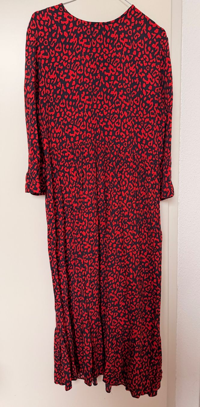 Zara Robes: Langes Kleid - Marke: Zara - Grösse: M – D'occasion à Würenlos par Abracadabra26