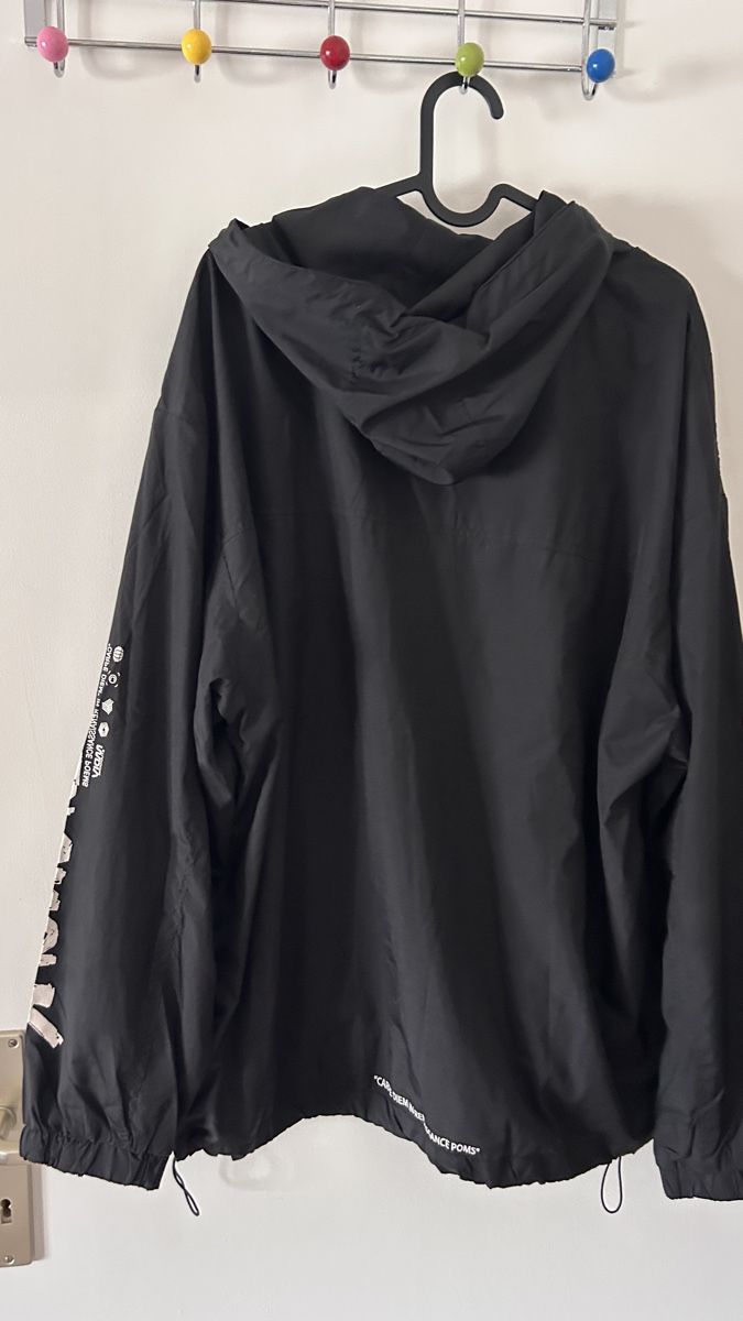 Giacche: Stylish Black Anorak Jacket - Perfect for Spring Walks – Usato da Genève venduto da Noemie.wrmsi 4