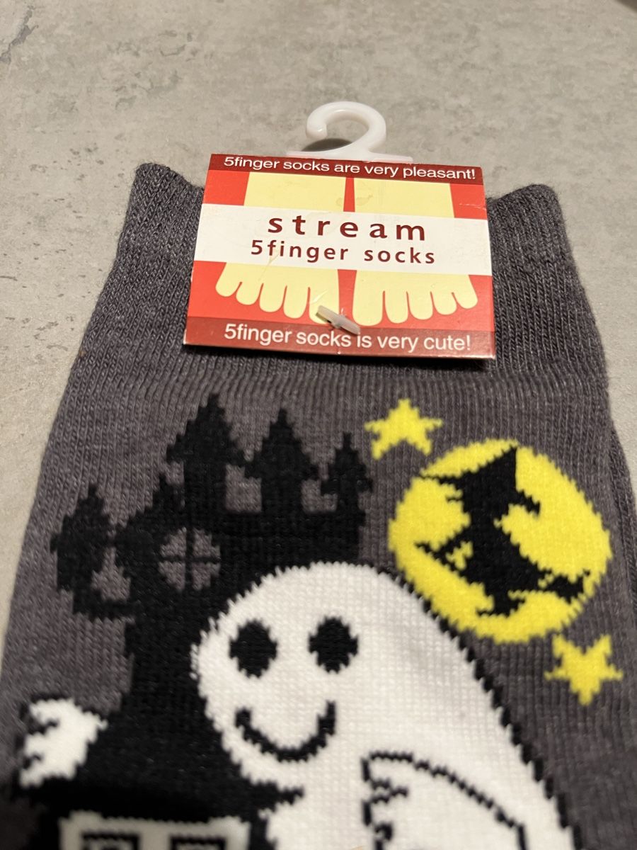 Chaussettes: Chaussettes à orteils – Neuf avec emballage d'origine à St. Prex par Nikolletta 2