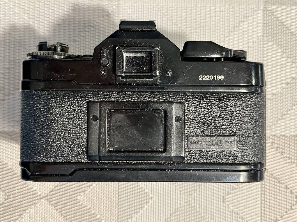 Fotocamera: Canon A-1 e obiettivi – Usato da Paradiso venduto da andrealugano 3