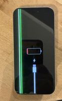 Apple iPhone 15 Pro 128GB – Display defekt / grüne Linien