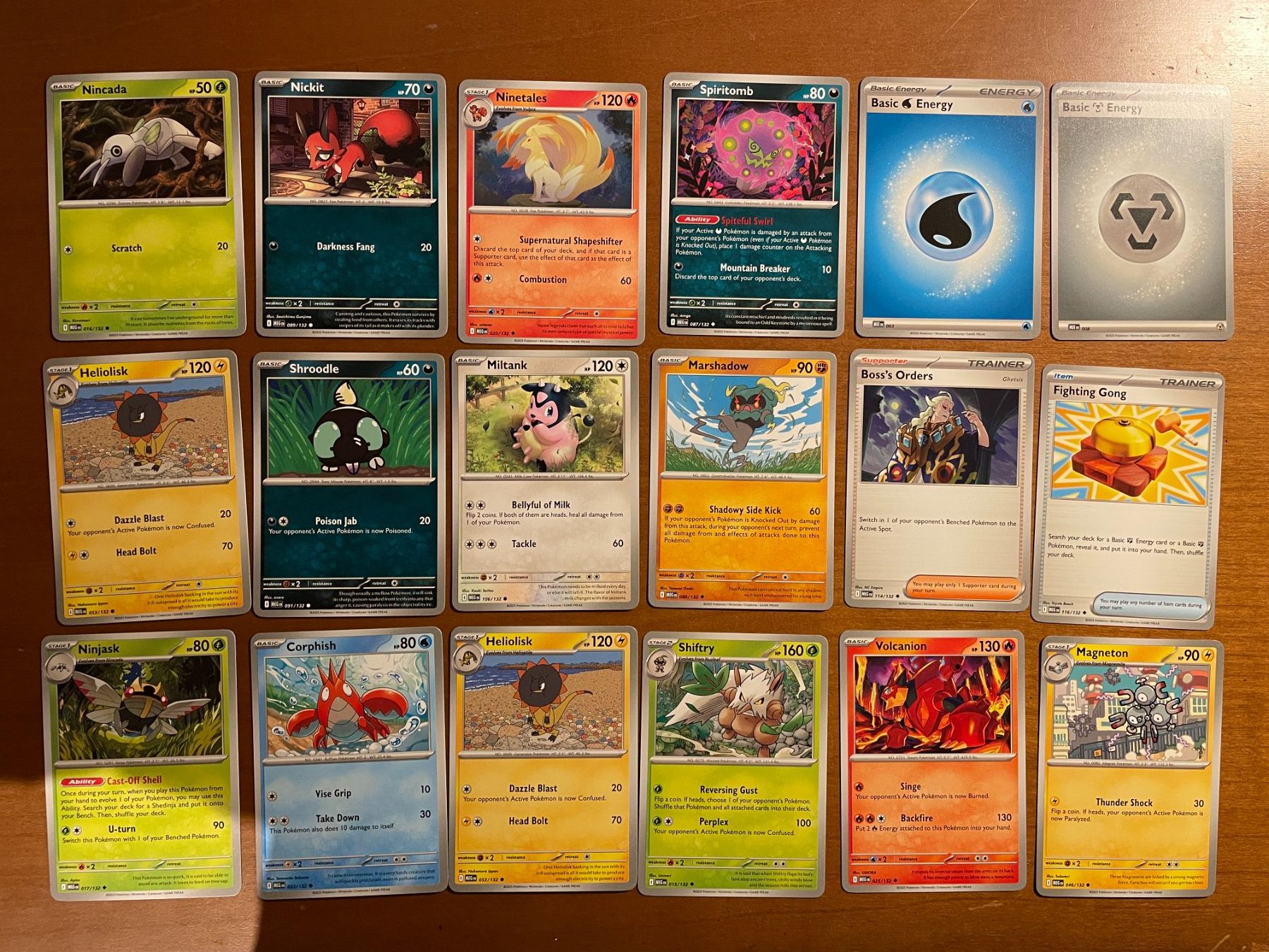 Pokémon Cartes à collectionner: Pokemon Karten Set (Versand gratis) – Neuf (Voir description) à Chur par Angerson