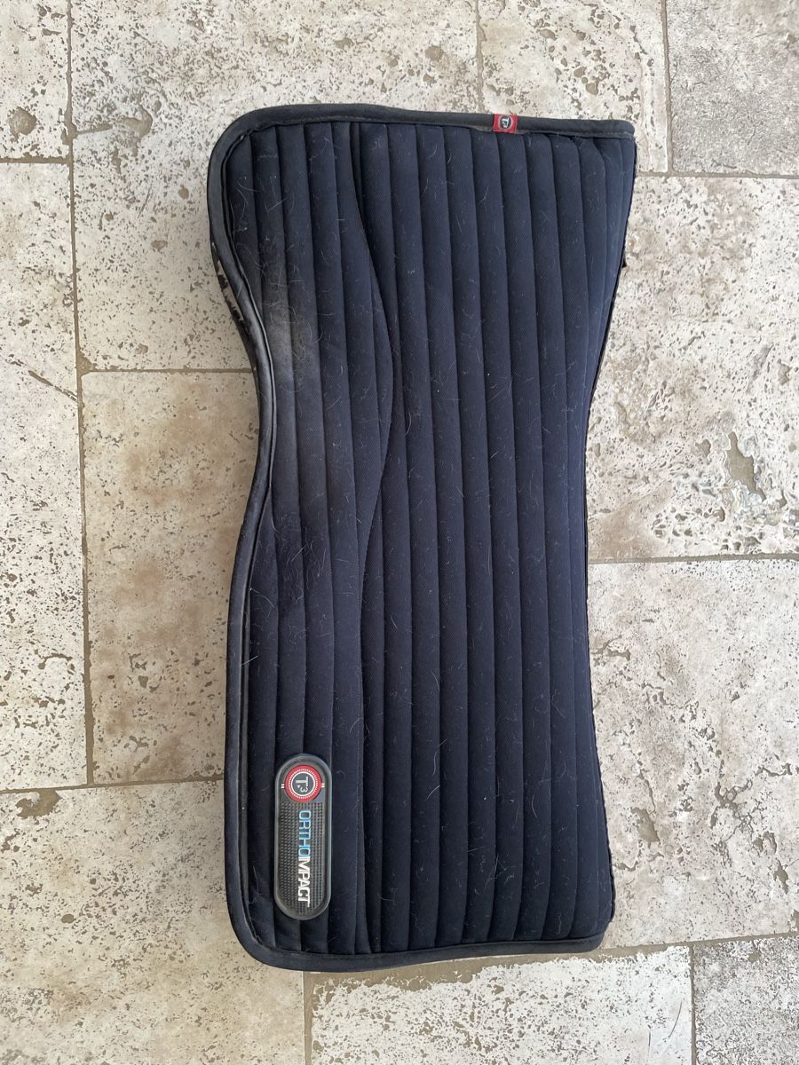 Coperte: Western Pad / Orthoimpact 78cm – Usato da Villarepos venduto da Cairo44444