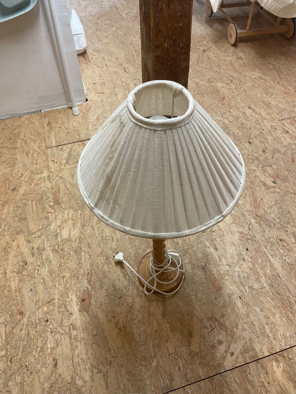 Lampade: Tischlampe – Usato da Zürich venduto da TheWickerman 2