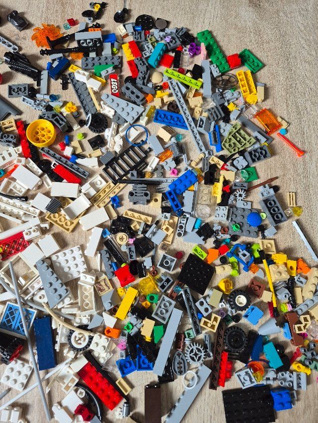 Lego Giocattoli: Lego Kiloware (Restteile) – Usato da Buttikon SZ venduto da F123 3