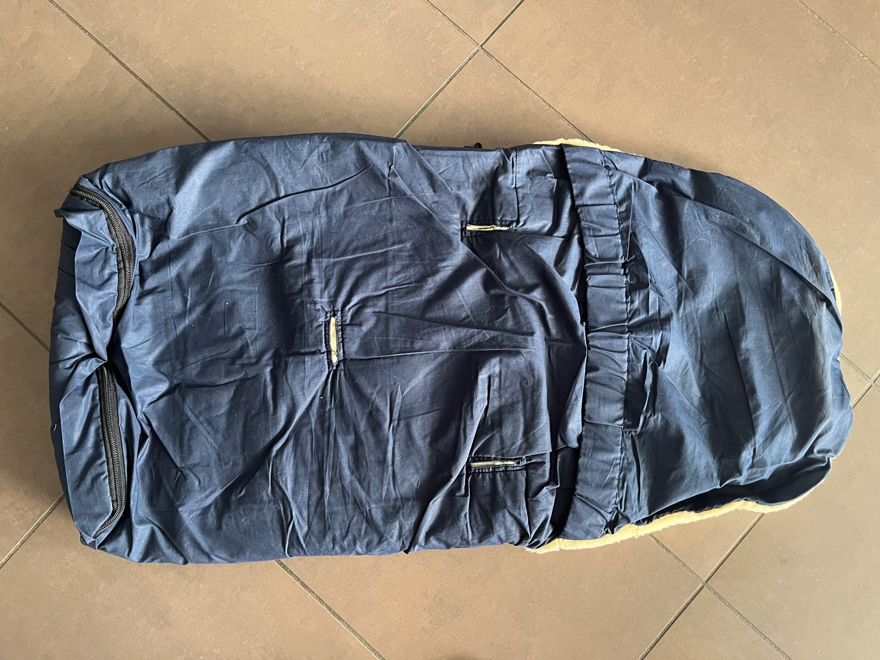 Sacchi a pelo: Kuscheliger Winter-Fusssack für Kinderwagen oder Buggy – Usato da Düdingen venduto da Moonils 2