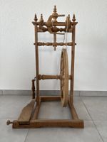 Rouet ancien bois fonctionnel bon état