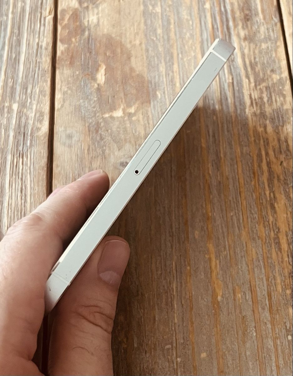 Apple Portables: Iphone 6 128GB – D'occasion à Bülach par qnz12 4