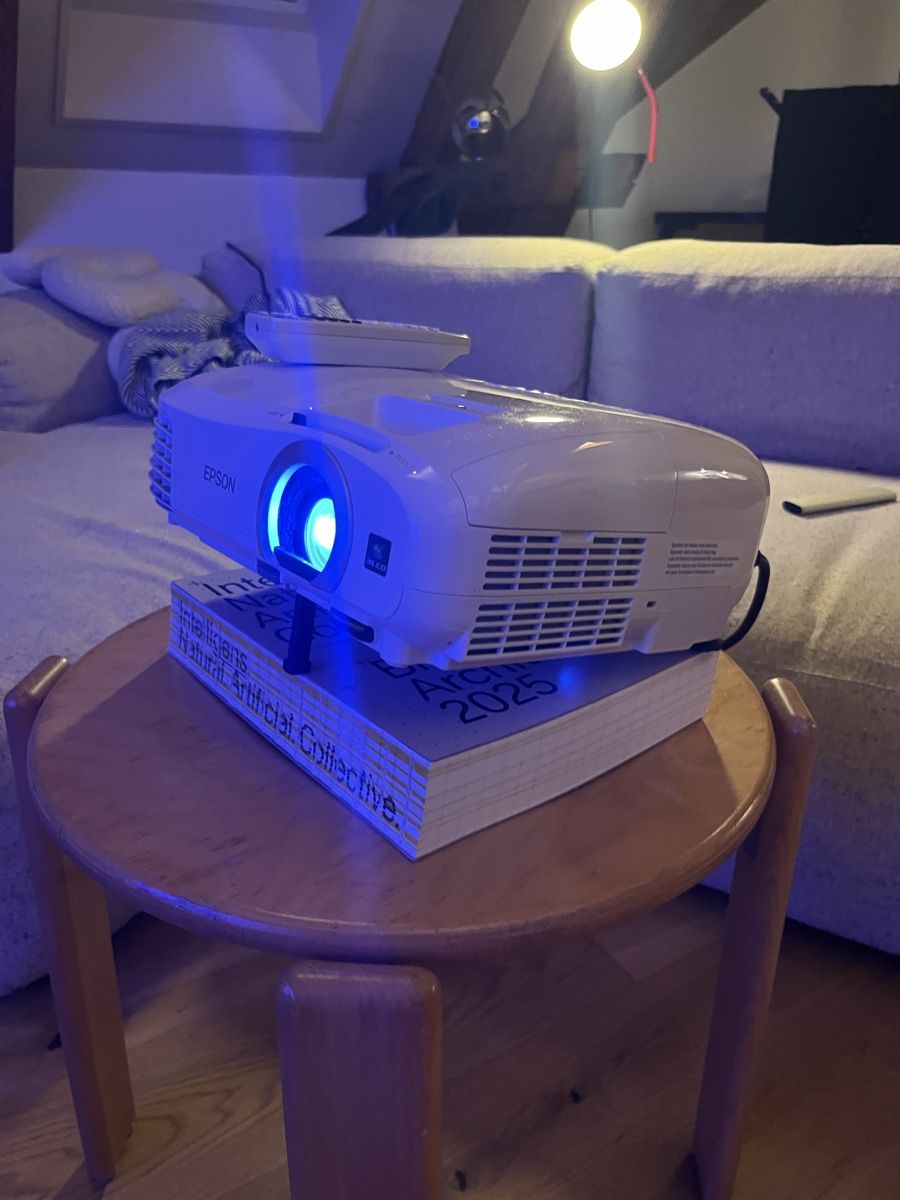 Epson Videoprojektoren: Epson Beamer EH-TW5300 – Gebraucht aus Zürich von cla_8km7 3