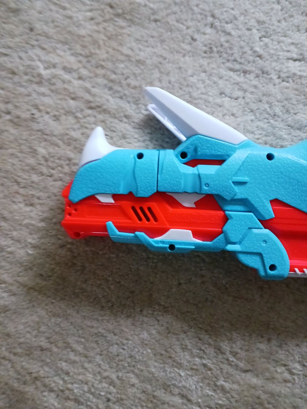 Nerf Giocattoli: Nerf Tricerablaster – Usato da Riehen venduto da Polymorpheus 3