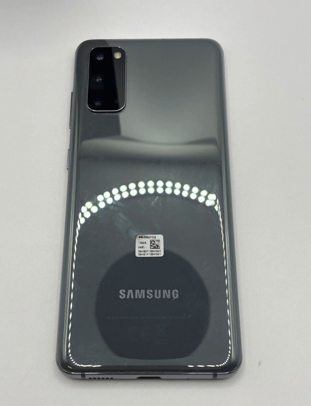 Samsung Telefoni cellulari / Smartphones: Samsung S20 Top Zustand 128GB – Usato da Luzern venduto da Waince786