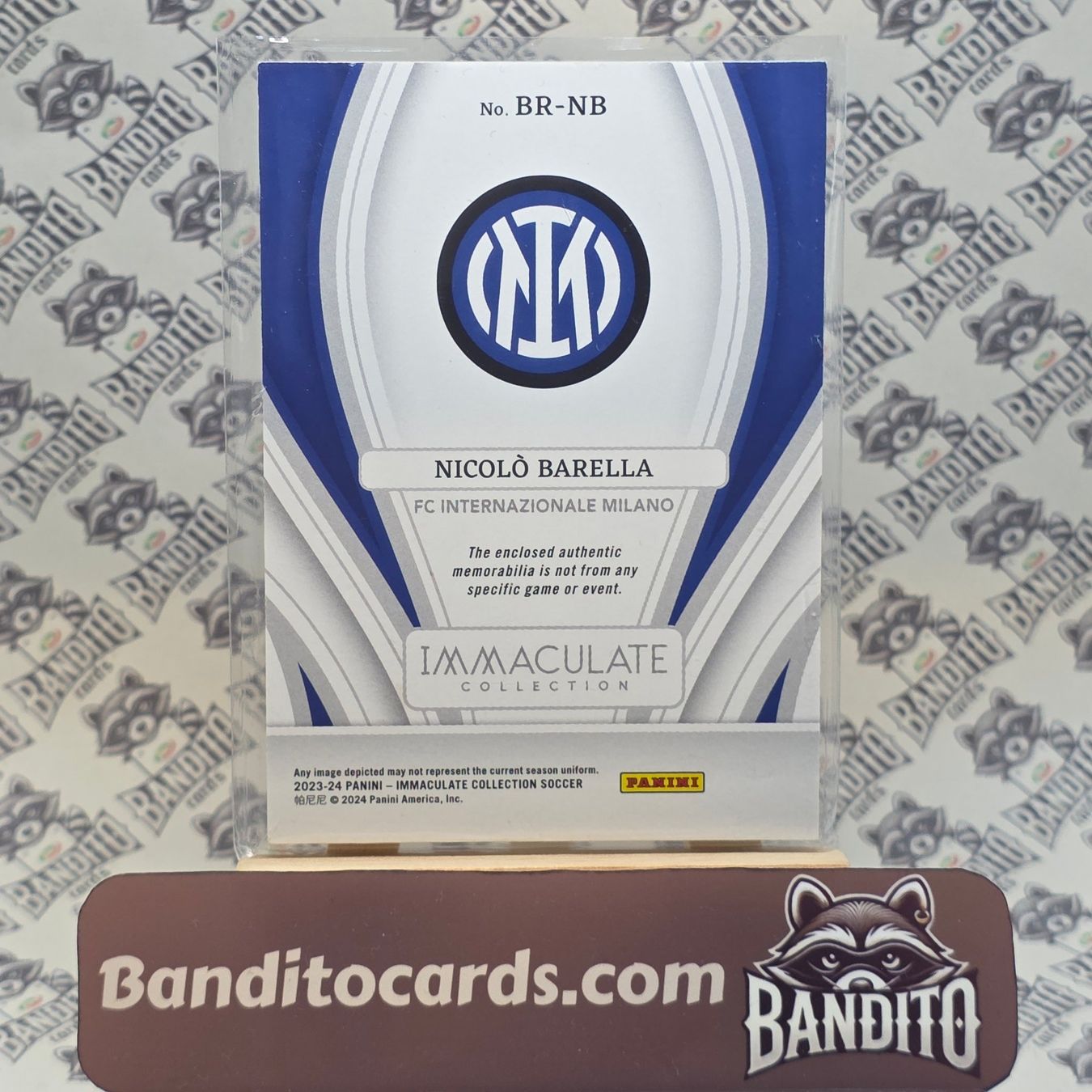 Topps Carte collezionabili: 2023-24 Panini Immaculate Barella patch /49 - Inter topps – Usato da Liebefeld venduto da Banditocards 1
