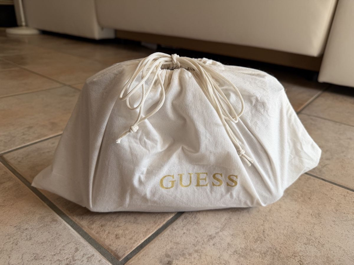 Guess Sacs femmes: Sac à main Guess  – Neuf (Voir description) à Founex par Hyrienne 7