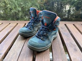 Chaussure de marche Lowa - Taille 30