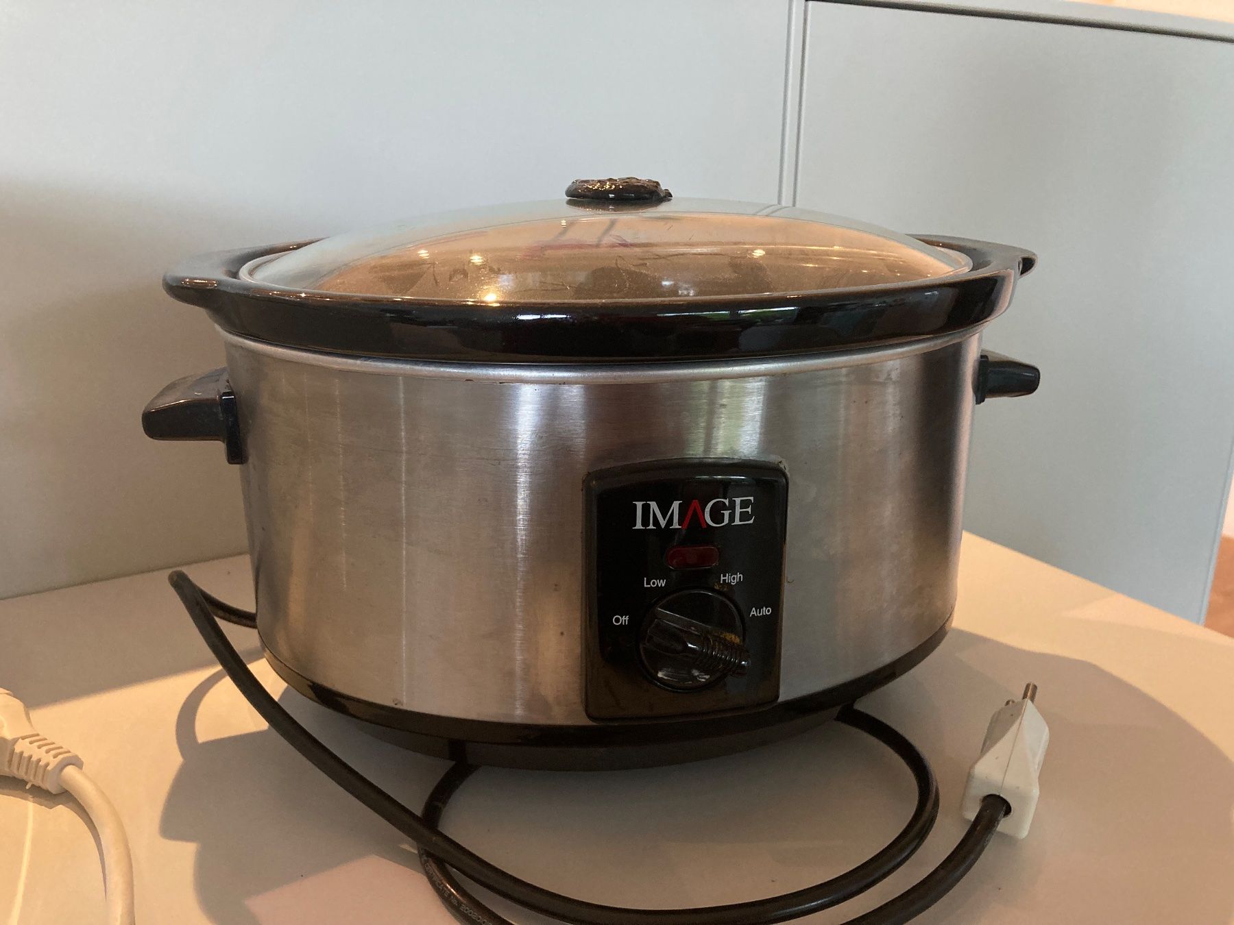 Tefal Elettrodomestici da cucina: Tefal Friteuse UND  Slow Cooker Image – Usato da Adliswil venduto da T-Shirt 5