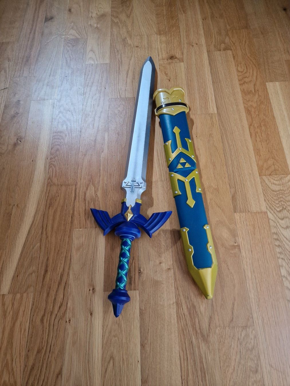 Giocattoli: Legends of Zelda, Schwert & Schild Link – Usato da Ittigen venduto da aviglobal 2