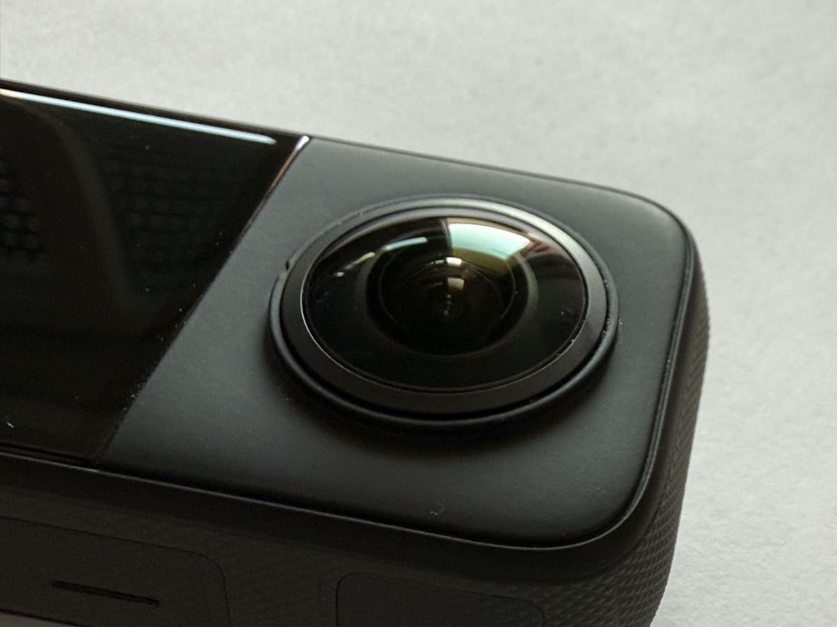 Insta360 Action Cam: Insta360 - X3  – Usato da Worb venduto da IID_NMe 3