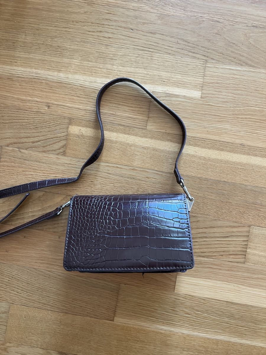 Urban Outfitters Borse da donna: Tasche – Usato da Zürich venduto da amh_d2ch 3