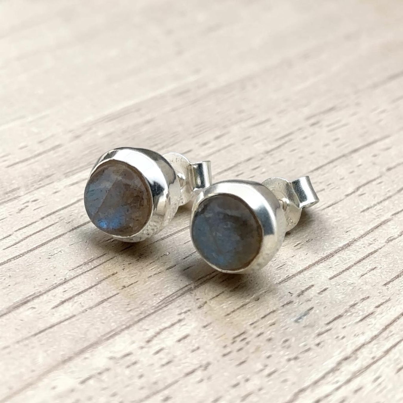 Olga Ribler Ohrringe & -stecker: Silber Ohrstecker mit Labradorit – Neu (gemäss Beschreibung) aus Luzern von MonikaS03 1