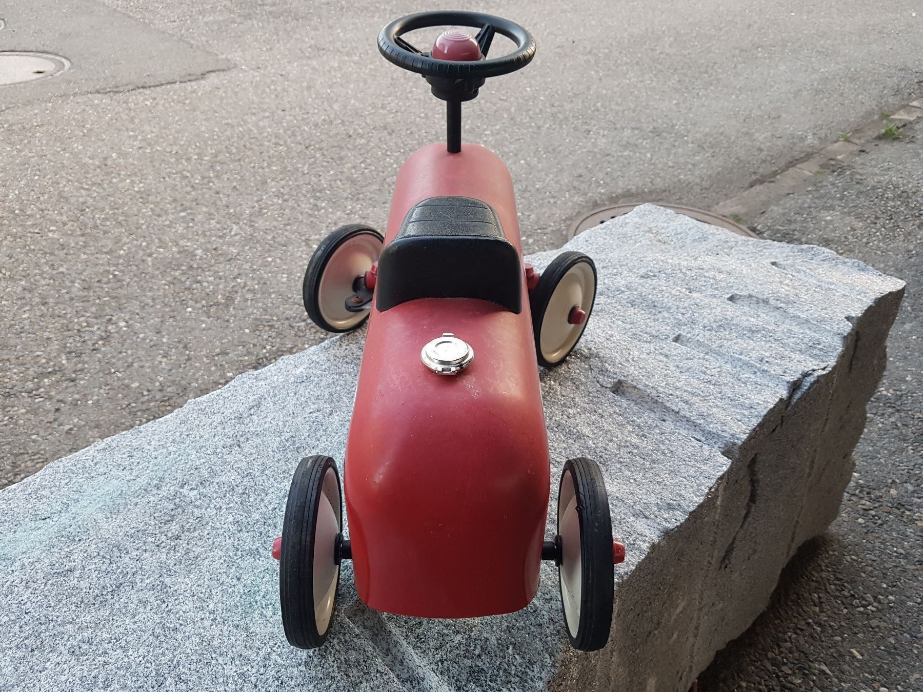 Giocattoli: Rutschauto Kinderauto Spielzeugauto – Usato da Wangen SZ venduto da mollosser 2