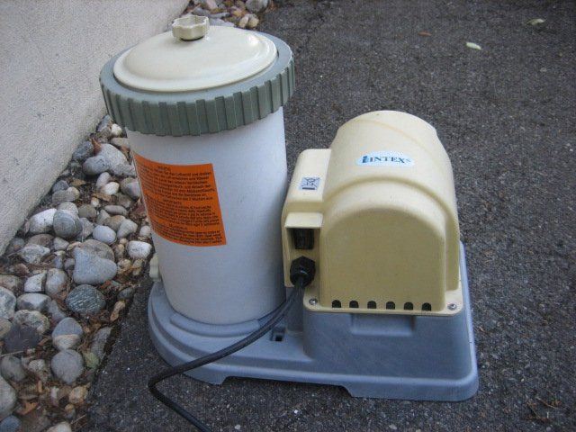 Intex Accessori per Piscine: Swimming Pool Pumpe Marke Intex – Usato da Winterthur venduto da pf02 5