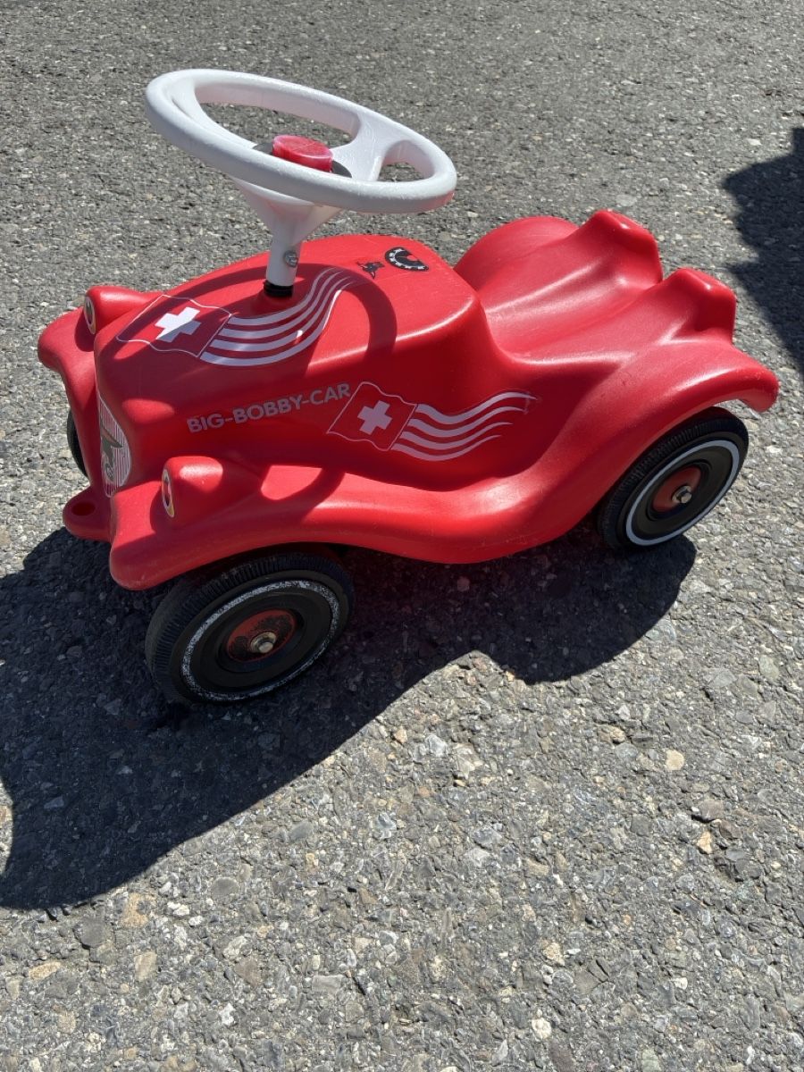 Veicoli per bambini: Rotes Bobby Car – Usato da Seengen venduto da FDN8510