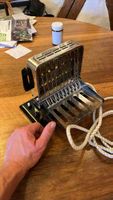 Chrom-Toaster mit Kabel