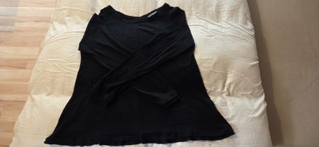 Schwarzer Nile Pullover , Gr. S, grösser