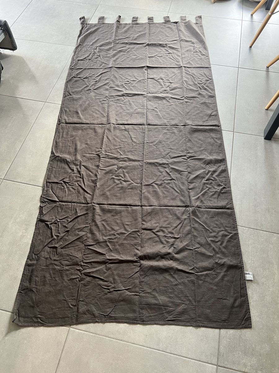 Vorhänge: 2 Rideaux anthracite 208x100 cm, 8 passants – Gebraucht aus Châtel-St-Denis von Calou1820
