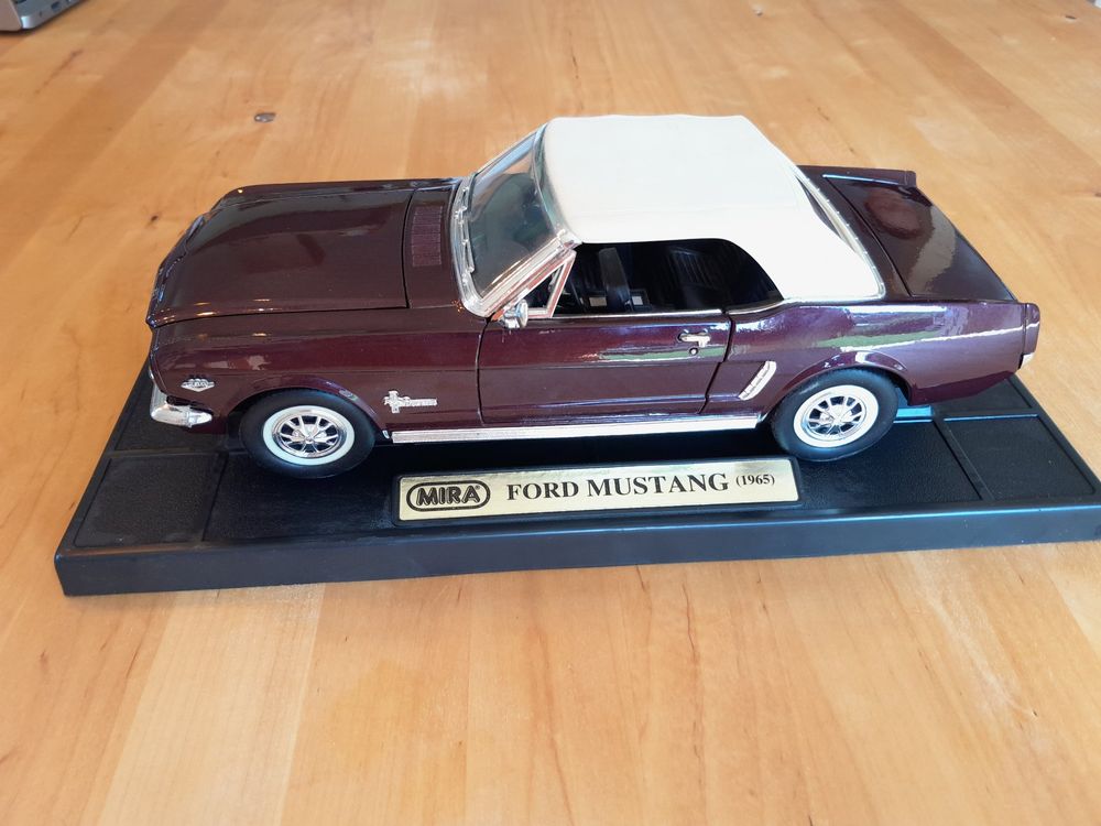 mustang modele reduit