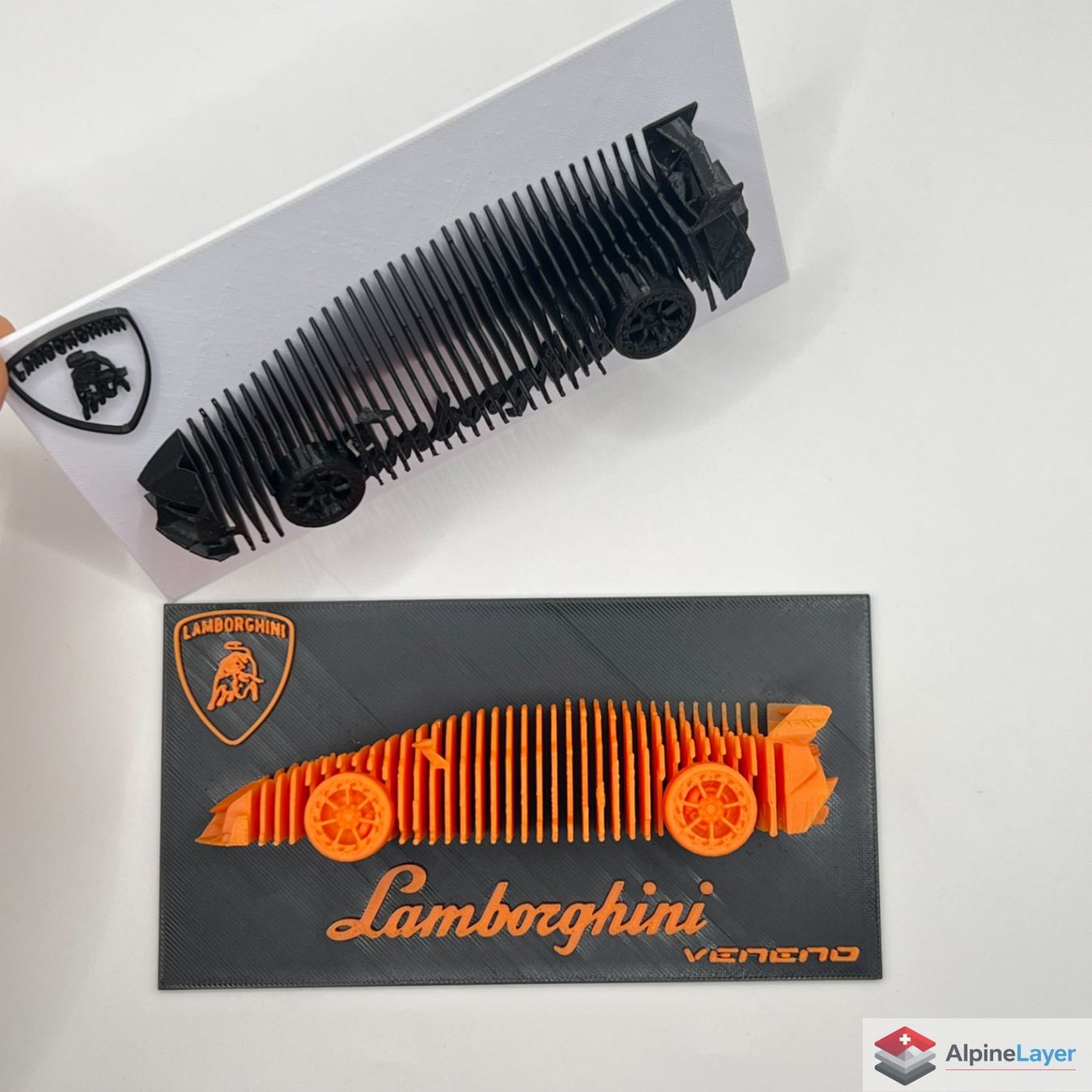 Figuren: Lamborghini Veneno Layered 3D Printed Sculpture Black – Neu (gemäss Beschreibung) aus Losone von AlpineLayer