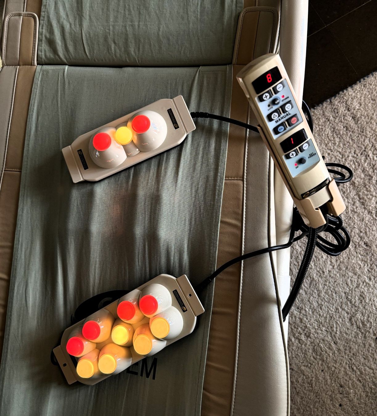 Ceragem Dispositivi per massaggi: Ceragem Master 3500 – Usato da Cordast venduto da Eliane73 3