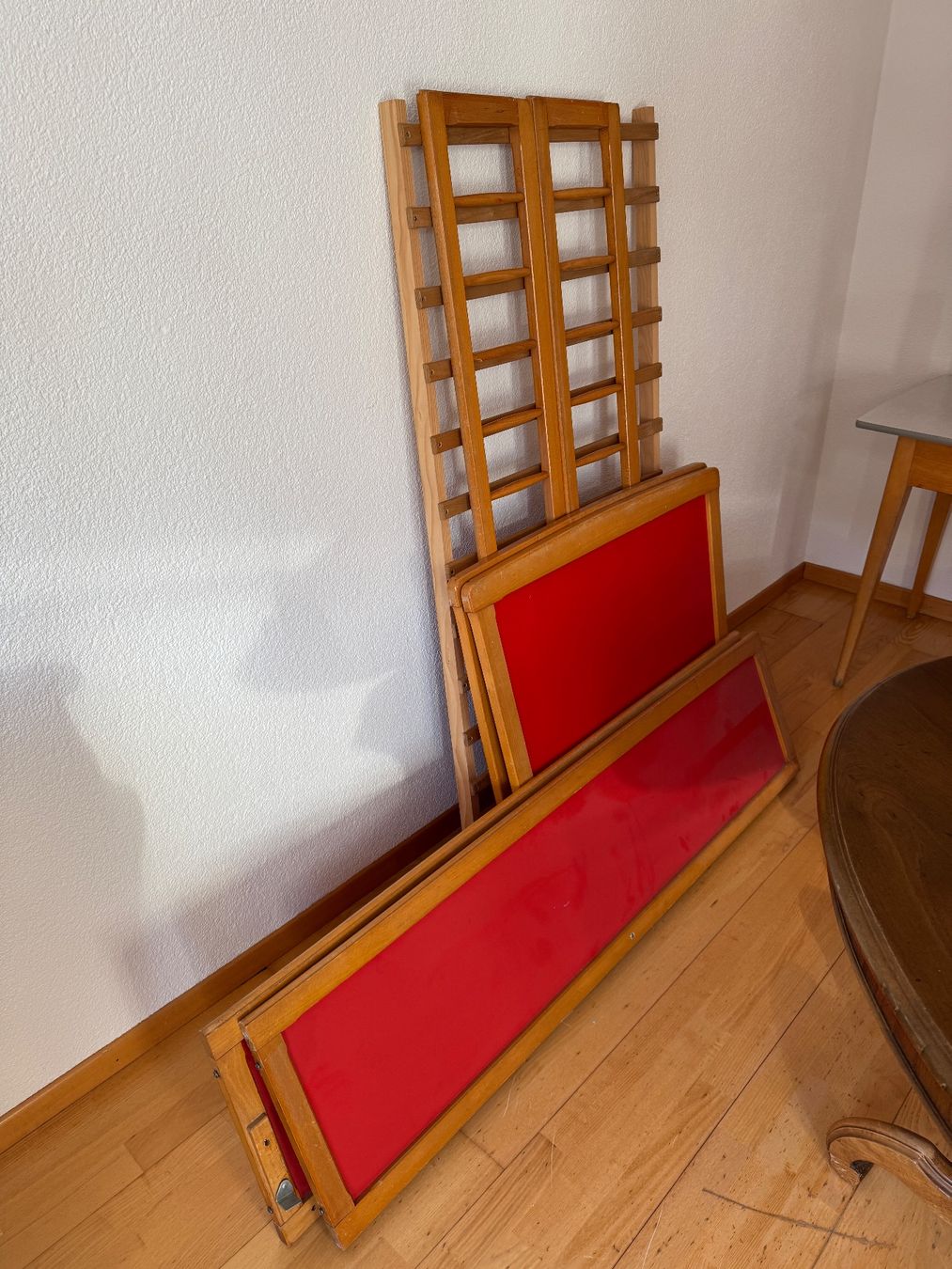 Betten: Vintage Kinderbett – Gebraucht aus Rafz von Powacaddy 2