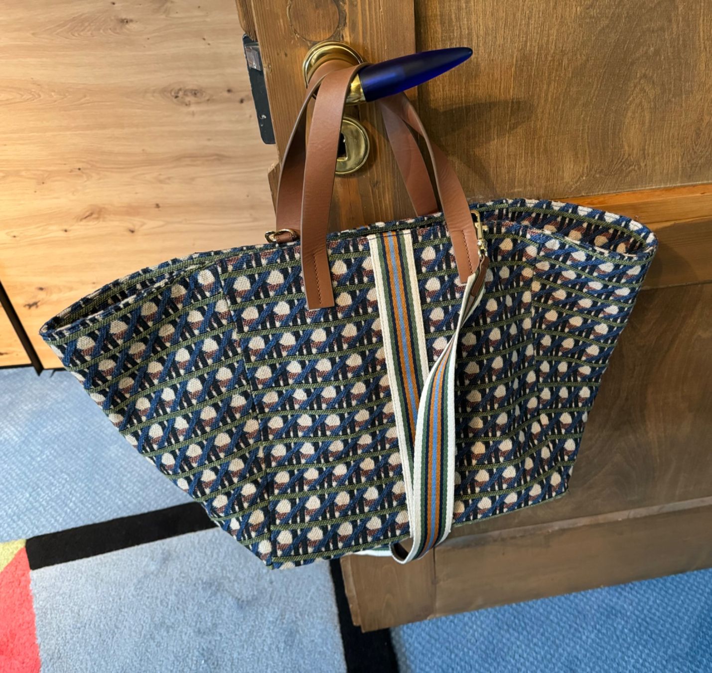 Taschen für Damen: Original Godello Shopper – Gebraucht aus Pfäffikon ZH von Margot1 1