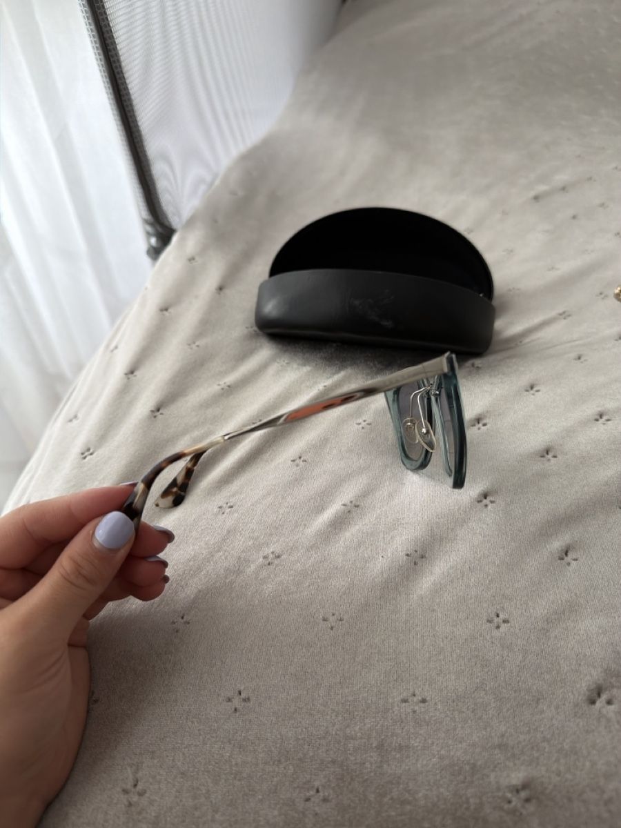 Prada Brillen & Gläser: Sonnenbrille Prada – Gebraucht aus Schlieren von D.2019 1