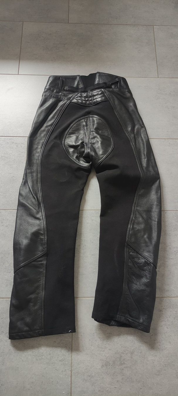 Pantaloni: Motorrad Lederhose Damen – Usato da Rüdlingen venduto da Don_pedro 1