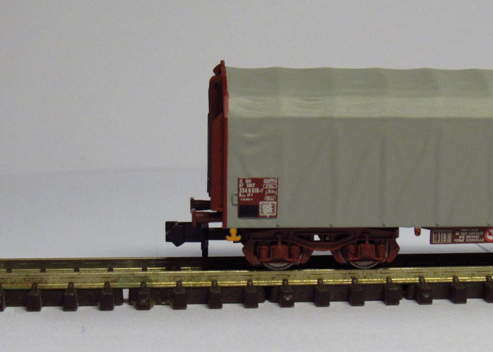 Trix 31142 2x Gaskesselwagen + 1x Schiebeplanwagen Rils 652 Güterwagen