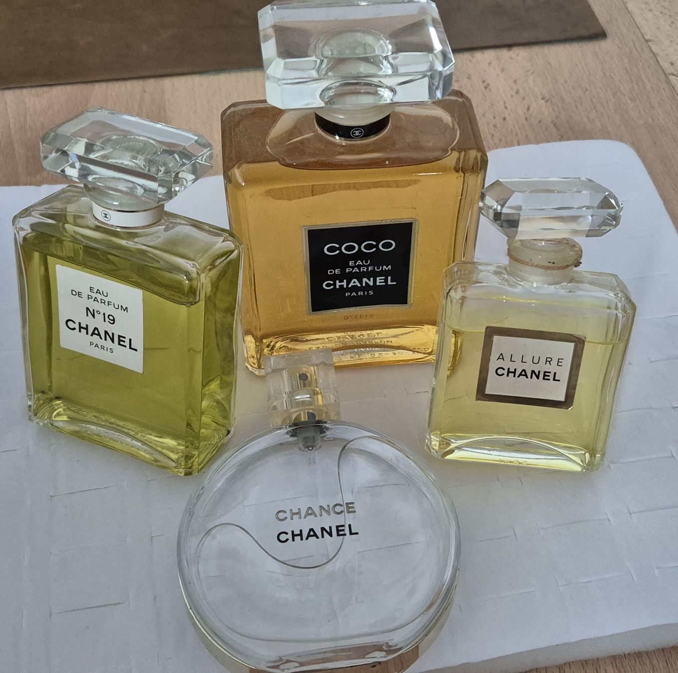 Chanel Flaconi: Flacons factice  du parfum – Usato da st Gingolph venduto da Fast-fashion 2