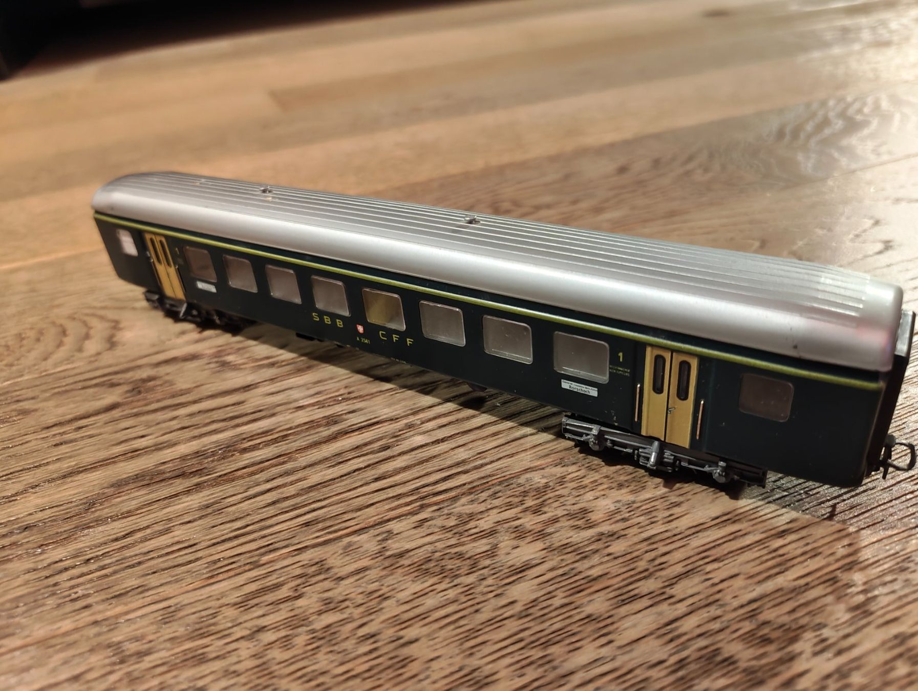 Märklin Modelleisenbahnen: Märklin Zug Set – Gebraucht aus Lonay von que_6phm 3