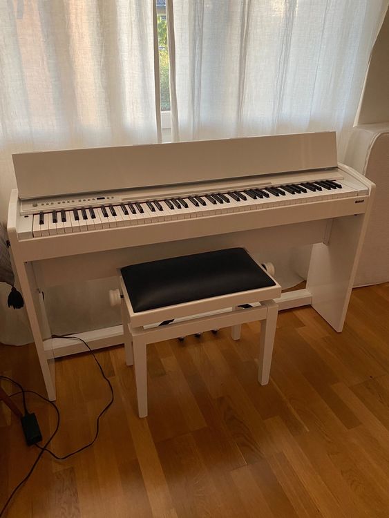 Roland Digital Piano F110 Kaufen auf Ricardo
