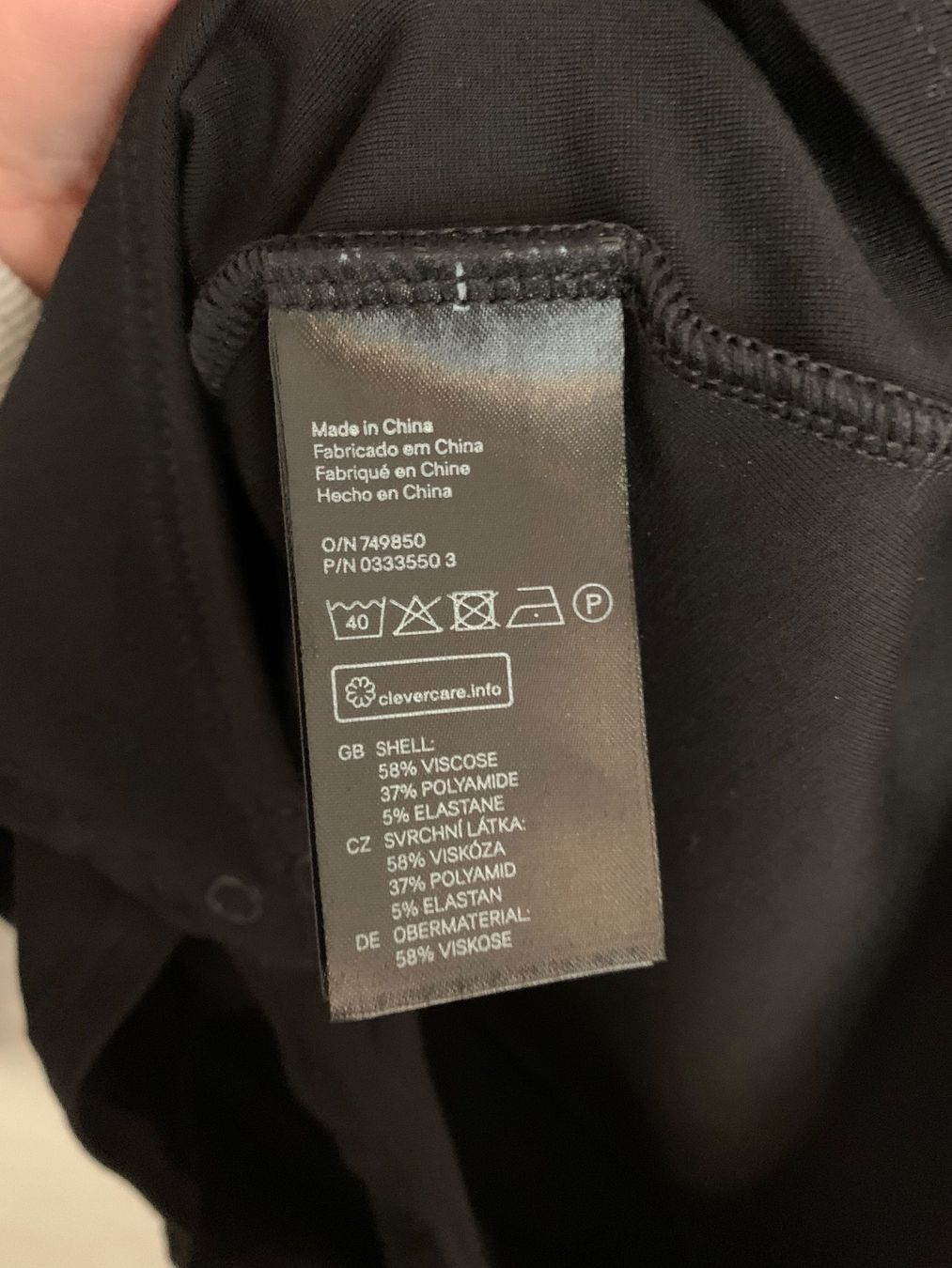 Tops: H&M Body mit Schnürung Gr. 36 – Gebraucht aus Fislisbach von KolibriSecondhand 4