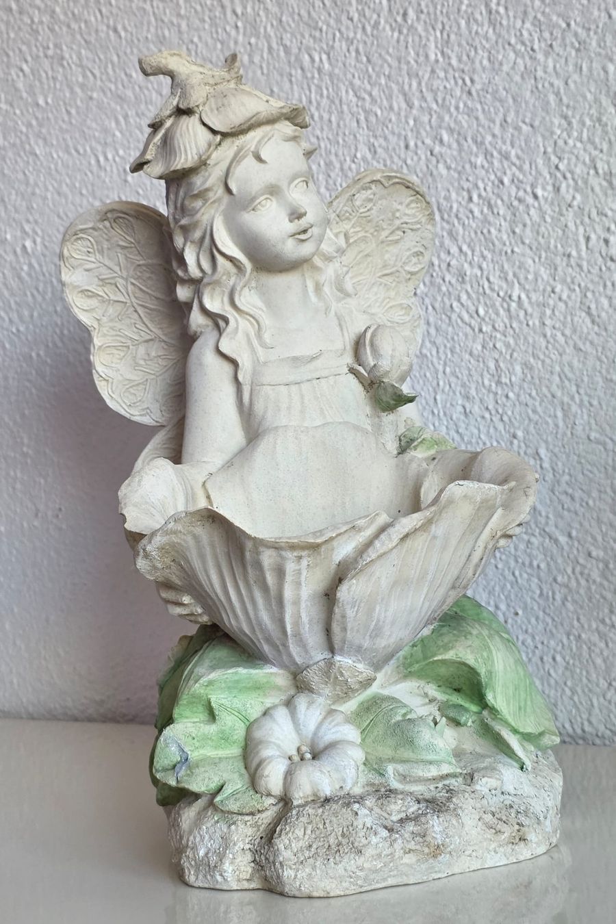 Statuette: Gartendeko: Mädchen mit Flügeln und Mohnblume – Usato da Rheinsulz venduto da Dred 3