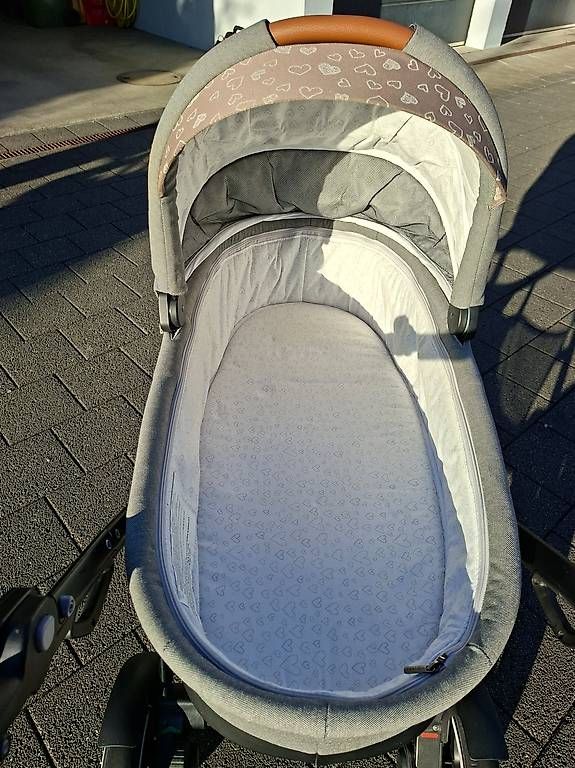 Carrozzine: Kinderwagen Kombi Jedo Trim Evo – Usato da Oberkirch LU venduto da celezi 4