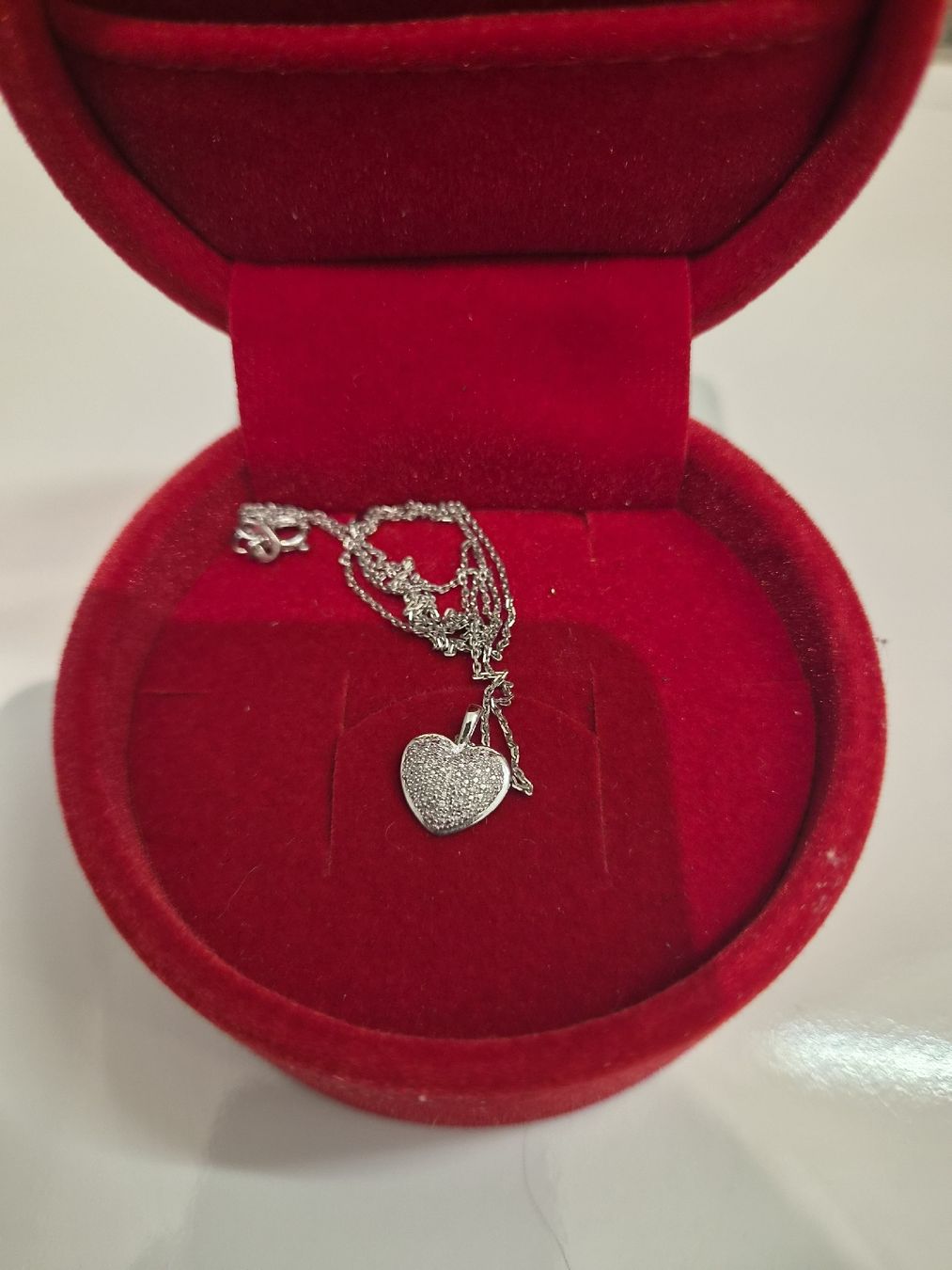 Colliers: Diamant Halskette – D'occasion à Glattfelden par Ivana5288